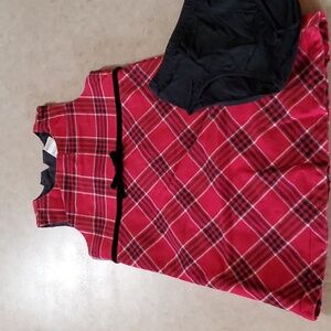 Old Navy toddler girl's plaid holiday dress.  Size 2T